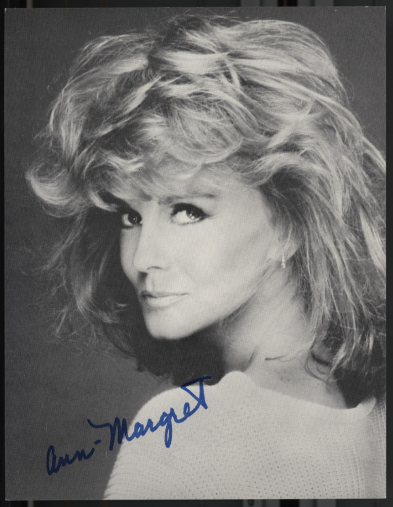 Ann-Margret Singer Actress Autographed 5.5×7 Postcard w/COA WWE34-158
