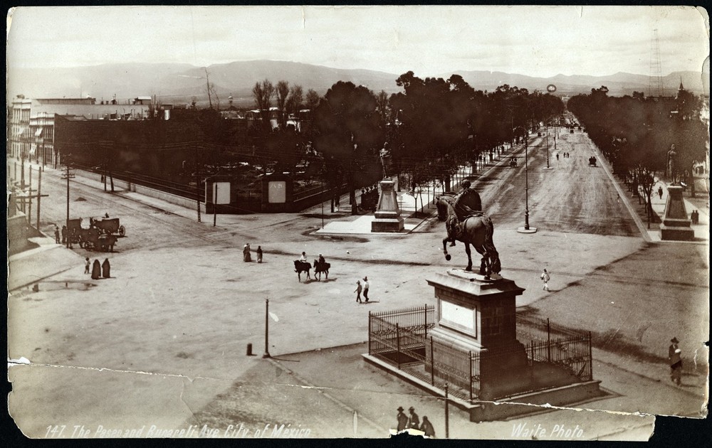 Larger size C. B. WAITE photo in poor condition, Mexico City, rare, , Vintage fi