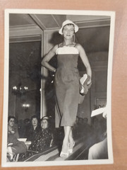 Bundle photos fashion show monks Gladbach mannequins manequin FV