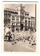 30 Photographs Venice – Lido di Venezia, Holiday Travel, Swimwear, Cityscapes