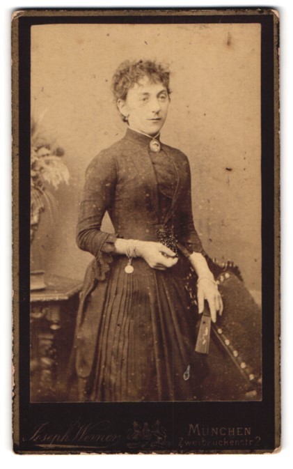 Photograph Joseph Werner, Munich, Zweibrückenstr. 2, Young Lady In Dress With K