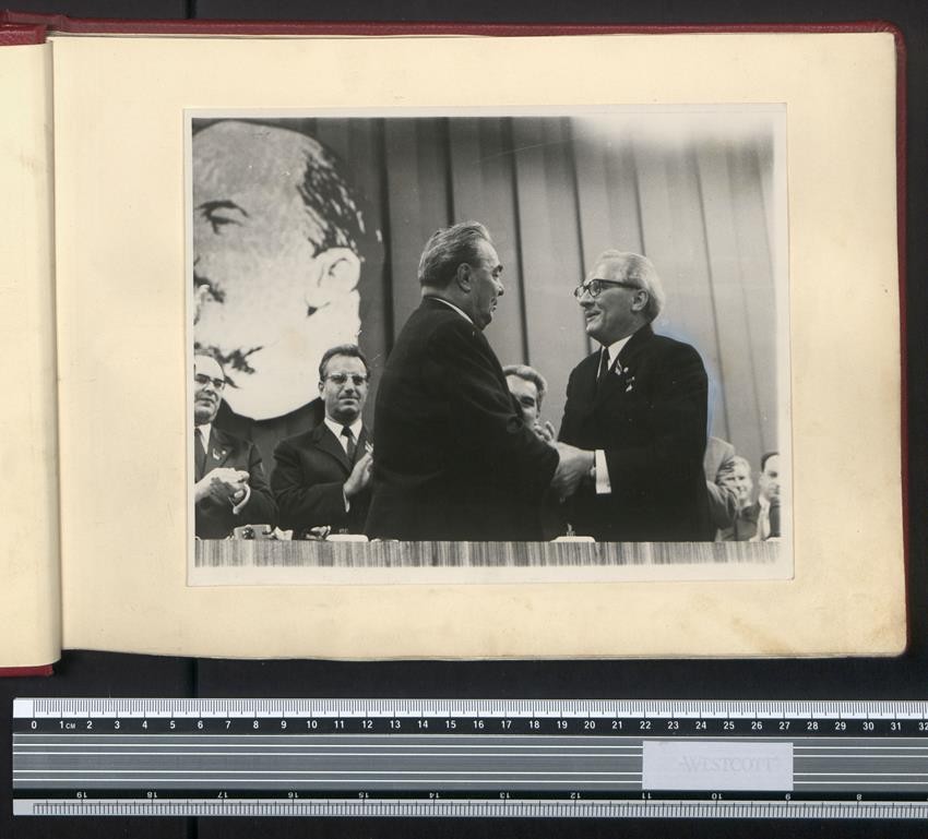 Photo Album with 24 Photographs GDR Border Regiment GR-33 Berlin-Treptow, Visit Russia