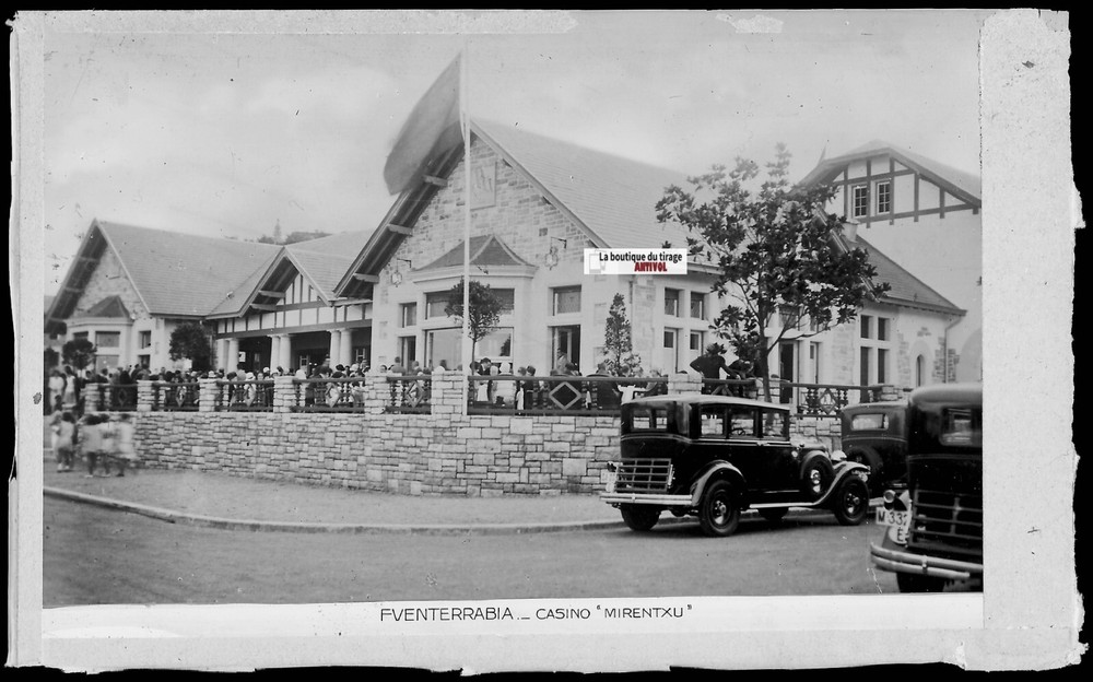 Black And White Negative Photo Glass Plate 9X14 CM, Fuenterrabia, Casino, Cars