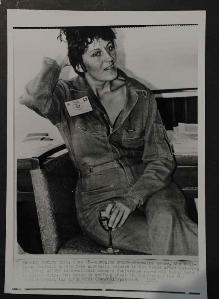 Germaine Greer relaxes at hotel Press Photo 10×7, b/w 1975