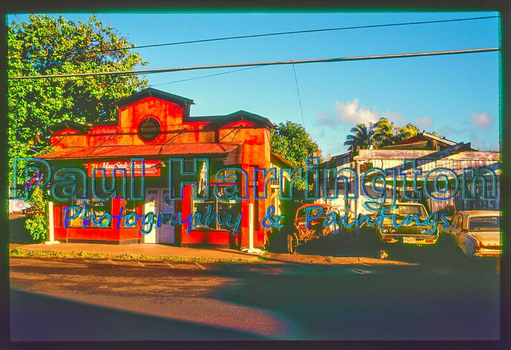 Maui Paia Town Surfing Hana Highway Baldwin Avenue Junk Car Wrecks  Haleakalā