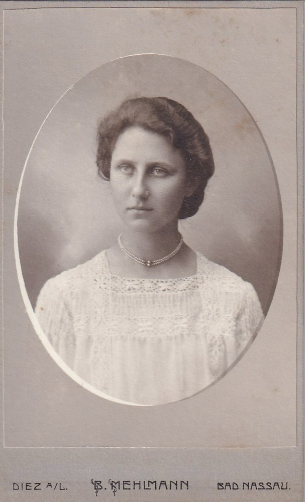 CDV – lady portrait – Diez / Bad Nassau 1906