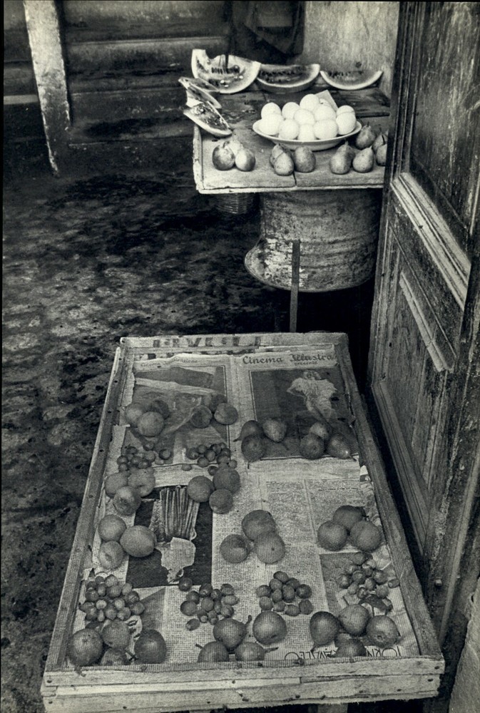1952 Henri Cartier Bresson Drying Food Fruit Tivoli Rome Kitchen Art Photo
