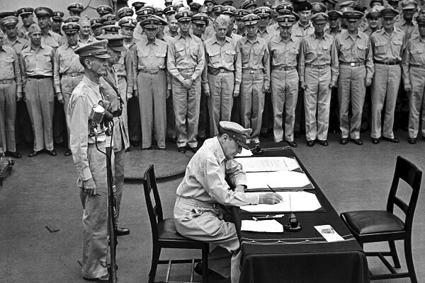 New World War II Photo: Surrender of Japan aboard USS MISSOURI, 1945 – 6 Sizes!