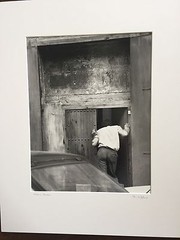 BRUCE BLUM SIGNED B&W Photo Print (16″X 20″)-«Working Barcelona»