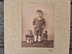 antique children’s photos with toys, 1920s, 1927, antique child’s photos toys