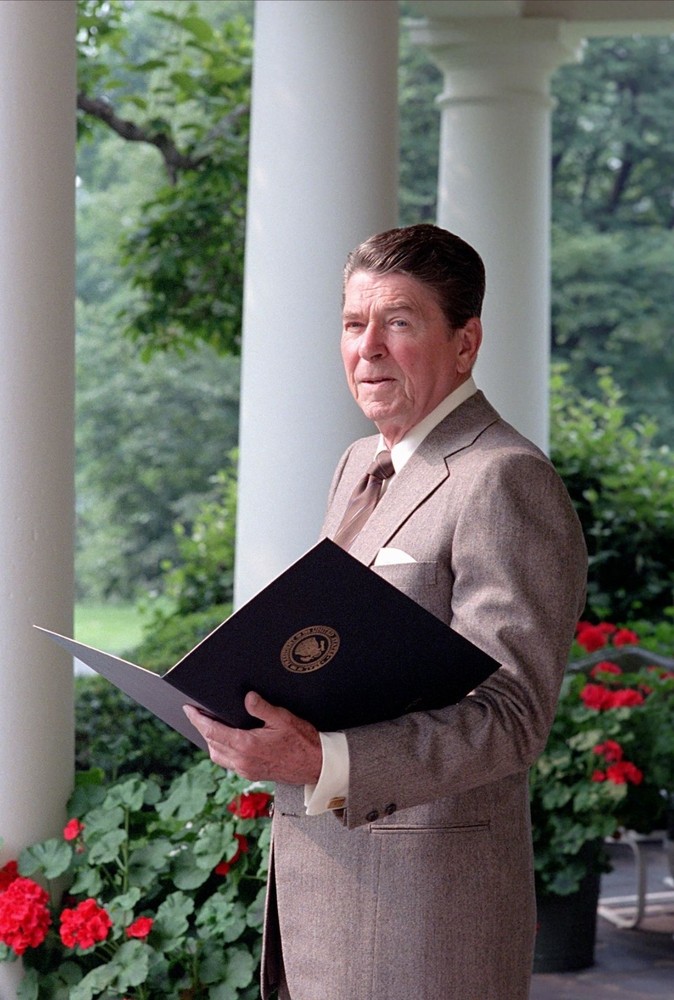 Ronald Reagan 8×10 Photo President Reagan Portrait Vintage White House 40th USA