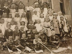 Old Photo Children Girl Boys Group Photo Village Old Home Timber Frame 1900-1940