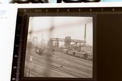 altes Negativ – Güterbahnhof – Waggons – Steinkohle ? 30er Jahre – Ort ?