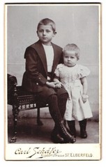 Photograph Carl Schäfer, Elberfeld, Kipdorfstraße 57, Big Brother with Speed