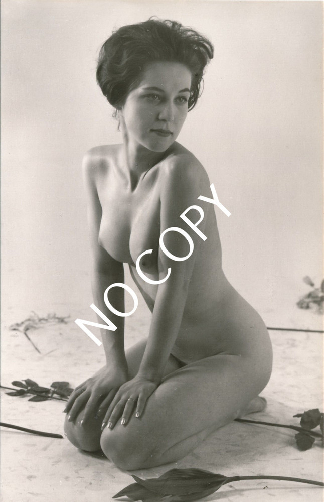 Photo art nude photo woman nude women art circa 1960. Unique X182