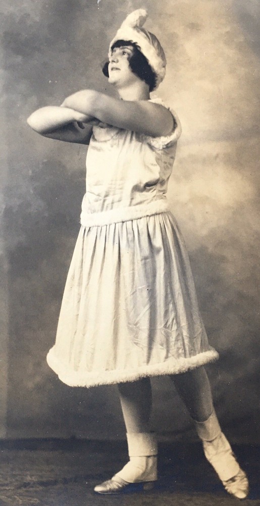 Vintage 1920’s Flapper School Girl Glamour Photo Ballet Dance Studio Jazz Age
