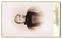 Photography Eduard Paul, Weimar, Seminar Str. 6, monogram of photographer and ad