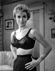 New Photo: Janet Leigh as Marion Crane in Alfred Hitchcock’s «Psycho» – 6 Sizes!