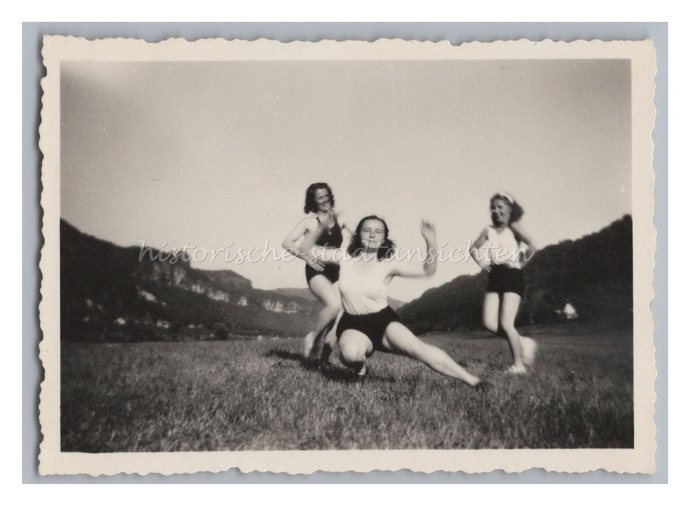 3 Girls Dancing Gymnastics Gymnastics in Meadow – Vintage Photo 1930s