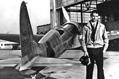 New Photo: Aviator Howard Hughes with H-1 Racer, Hughes Aircraft – 6 Sizes!