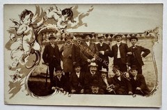 orig. Photo postcard men men around 1905