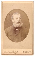 Photograph Gustav Jobst, Zwickau, auss. Schneebergerstr. 20, older gentleman in sc