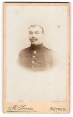 Photograph M. Sweers, Minden i. W., Bäckerstr. 25, Soldier in Uniform Rgt. 15 mi