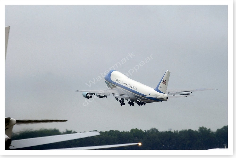 Ronald Reagan Funeral – Body Departing On Air Force One Silver Halide Photo