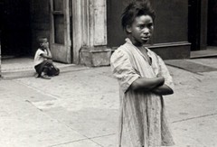1940 1980s Original Helen Levitt New York City Street Arms Folded Art Photo