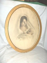 #513 – ANTIQUE PHOTO ART – MOTHER AND CHILD IN ORIGINAL OVAL FRAME