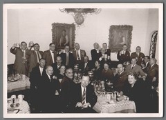 Photo Men Company Beer Mugs Inn Celebration 1950s K2068