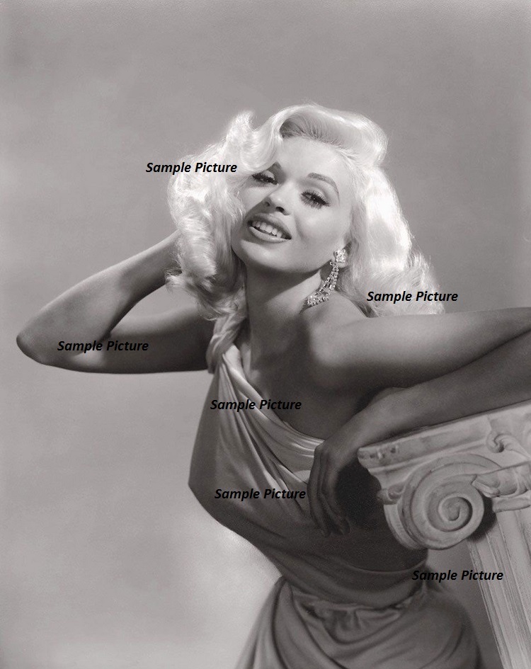 Jayne Mansfield on the set of “The Wayward Bus”,1957-Photo Semi Glossy (Print)