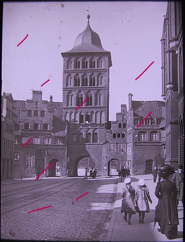 Lübeck Castle Gate Mother with Children around 1920 Historical Glass Picture