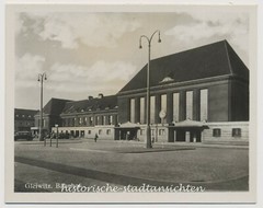 Gliwice Gliwice Station Square – Silesia Poland – Cars – Old Photo 1930s