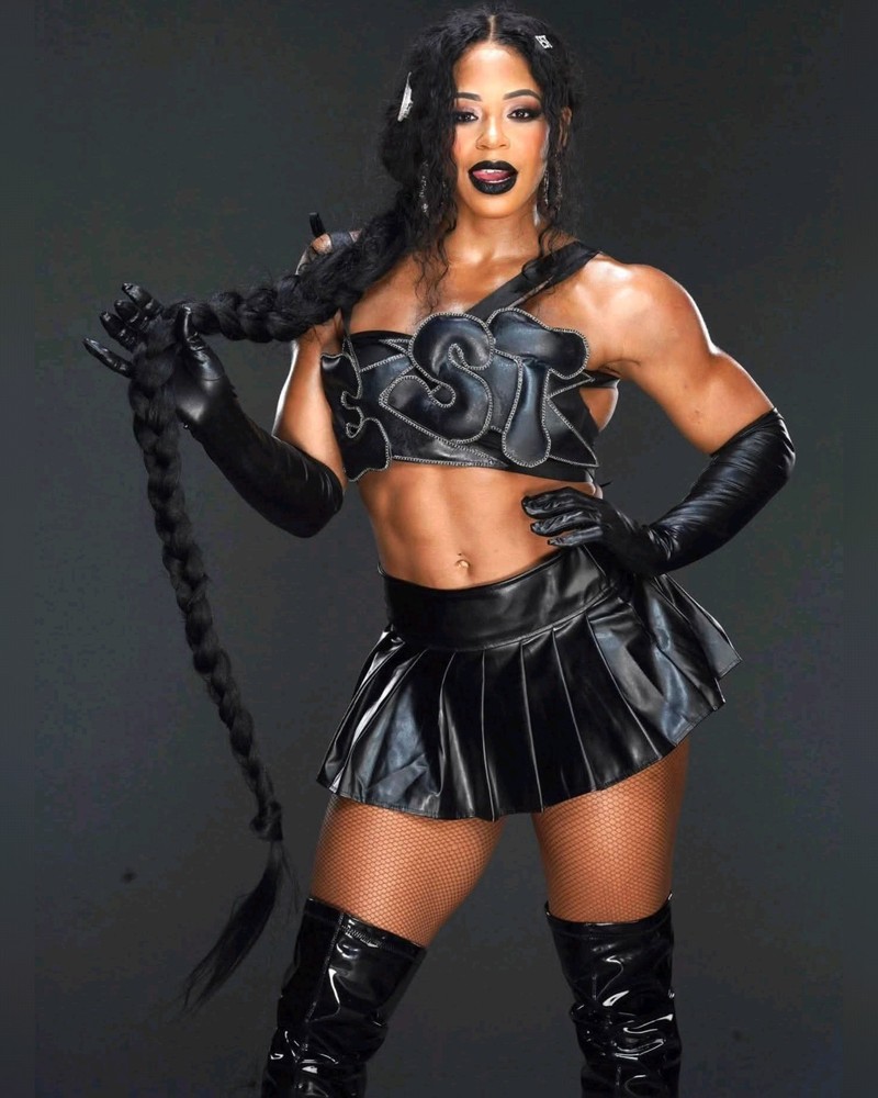 Bianca Belair 8×10 Photo Art Print WWE Picture AEW TNA NXT Onlyfans Halloween