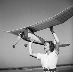 gasoline-powered model airplane competition, unusual by Szendrő (Szendro), origi