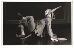 6 photographs theatre, actress / actress in various costumes,