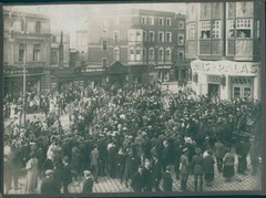 Photo Zabrze Hindenburg Silesia, crowd before the… – 10467619