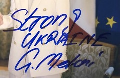 Giorgia Meloni in Ukraine, the photo she wrote on, see description