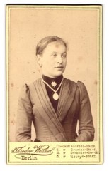Photograph Theordor Wenzel, Berlin-O., Andreas-Str. 28, young lady in dress with