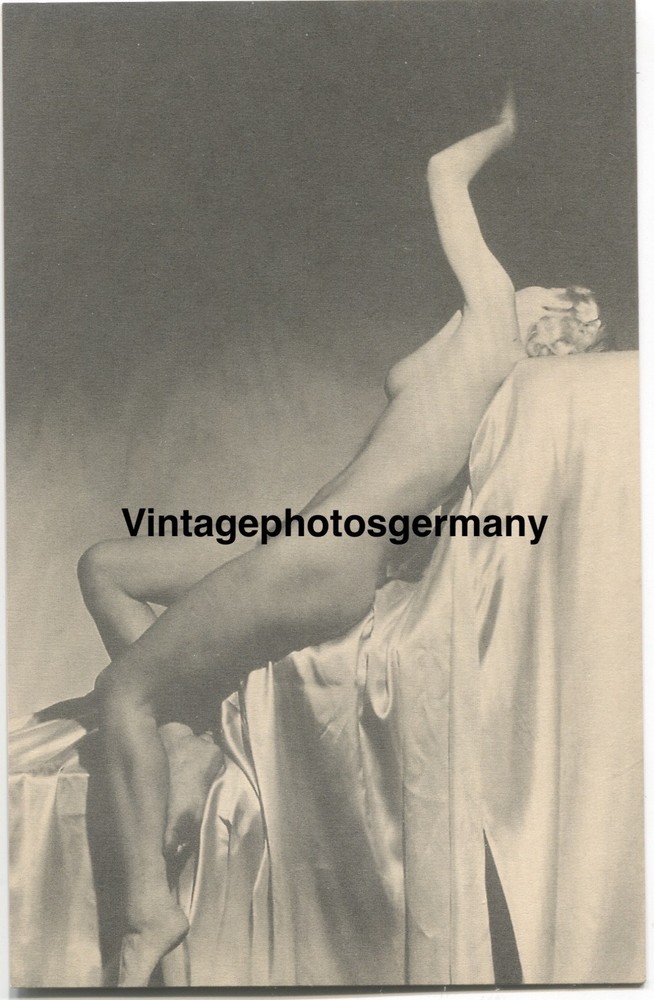 Z6355 postcard 1920s artistic nude pretty woman lingerie