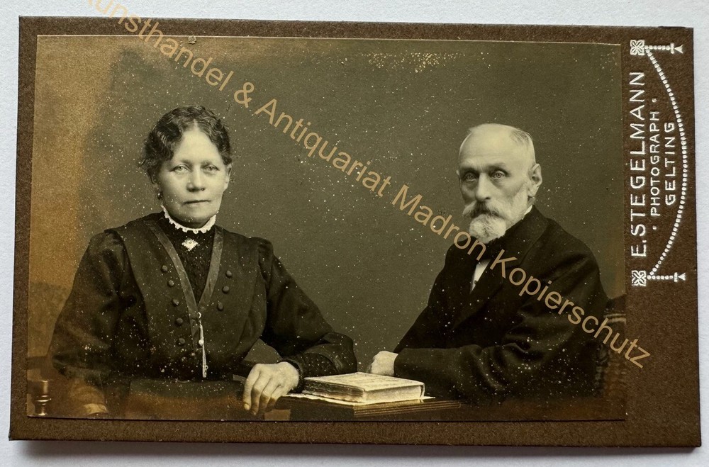 orig. CDV Photo Photography Fashion People Circa 1890 Gelting Couple