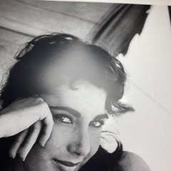 11 x 17″ Frank Worth Collection Elizabeth Taylor Stamped Lithograph Print COA