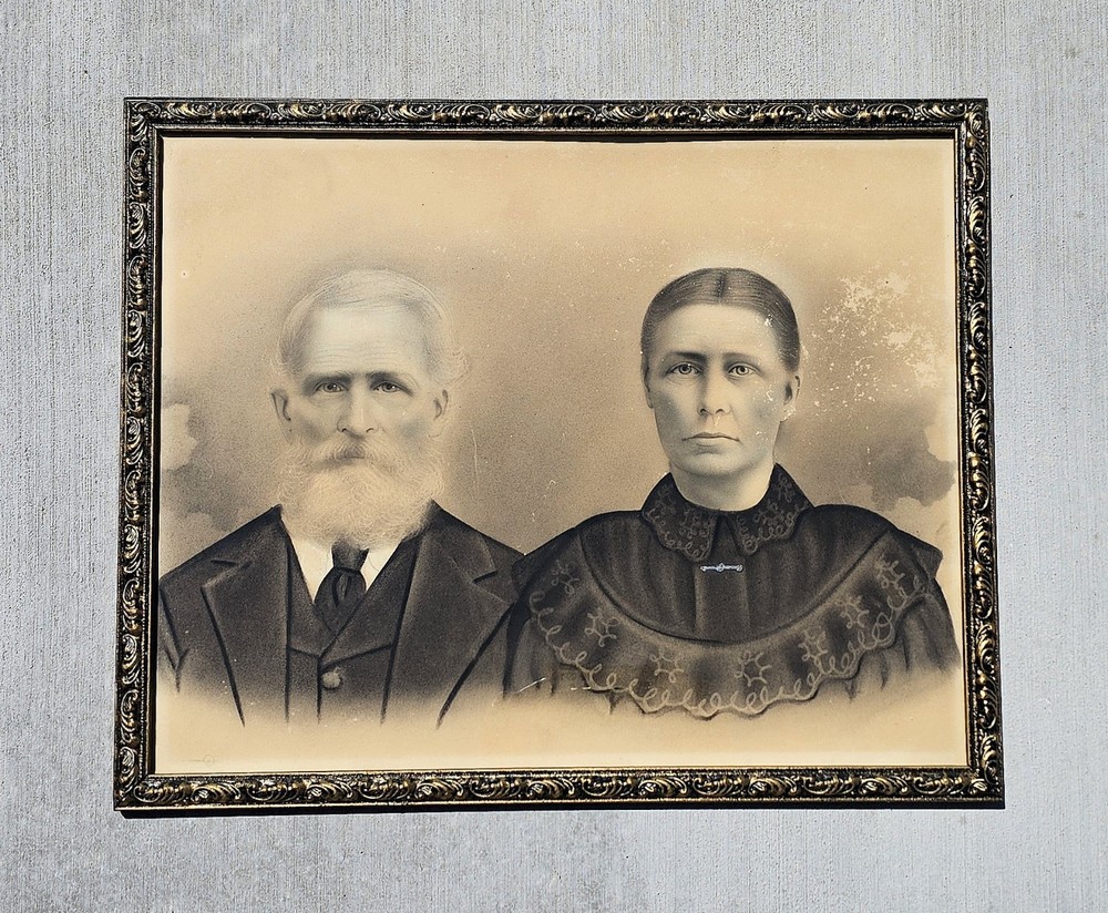 Antique Studio CRAYON PORTRAIT, Tennessee Farmers Pioneers Oddities BOGLE FAMILY