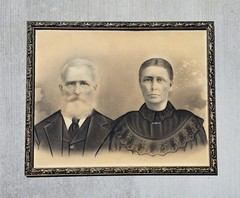 Antique Studio CRAYON PORTRAIT, Tennessee Farmers Pioneers Oddities BOGLE FAMILY