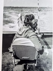 Fidel Castro Fishing – Photograph by Alberto Korda – Signed 12×16