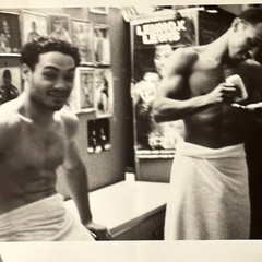 Photograph Silver Gelatin Print Janine Gordon Signed 20×24″ B/W Boxing Gleasons