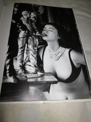 Helmut Newton Immorale Eri Ishida TSUMI bondage JAPAN 1993