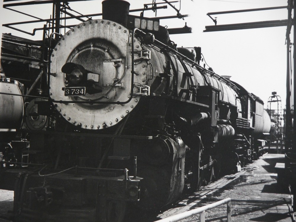Southern Pacific Engine #3734 SP Locomotive Station Photograph Vtg 50s Railway