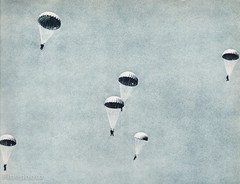 1931 Vintage 11×14 AVIATION AIRPLANE Aerial Parachutes Descending Photo Gravure